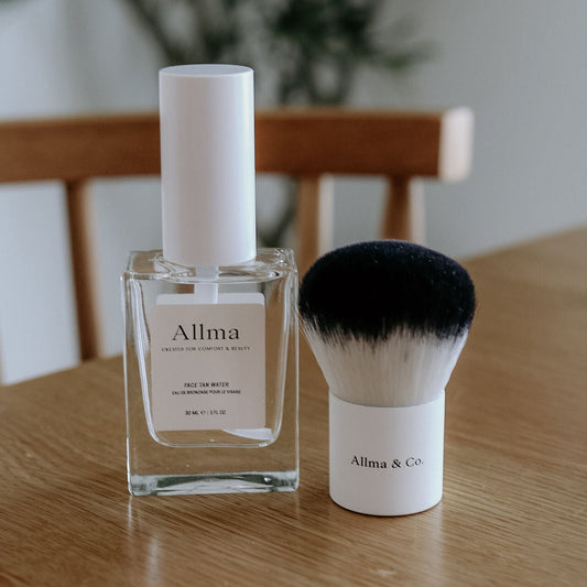 Face Tan Water Travel Size + Tanning Brush